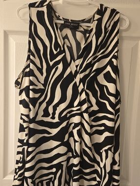 Lane Bryant Black & White Zebra Print Sleeveless Camisole